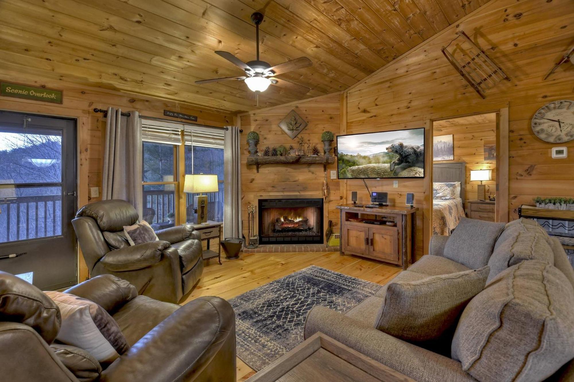 Talking Leaves Hot Tub Firepit And Comfy King Beds Ellijay Exterior foto